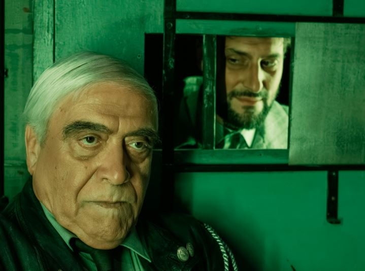 Ο Πουπουλένιος: Ο Συσσοβίτης φεύγει, ο Πιατάς έρχεται