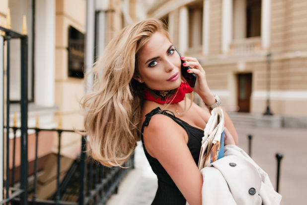 10 συμπεριφορές που κάνουν μια γυναίκα έξαλλη - ακόμη και αν δεν το παραδέχεται. Φωτογραφία: Freepik