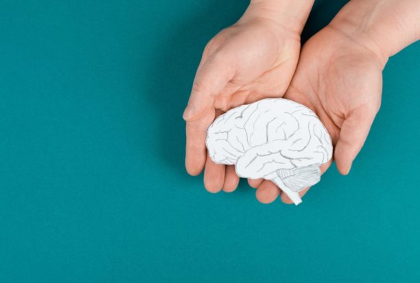 Πάρκινσον: Η τεχνητή νοημοσύνη σημείωσε 86% επιτυχία στη διάγνωση της ασθένειας - Πώς γίνεται το τεστ στο σπίτι;