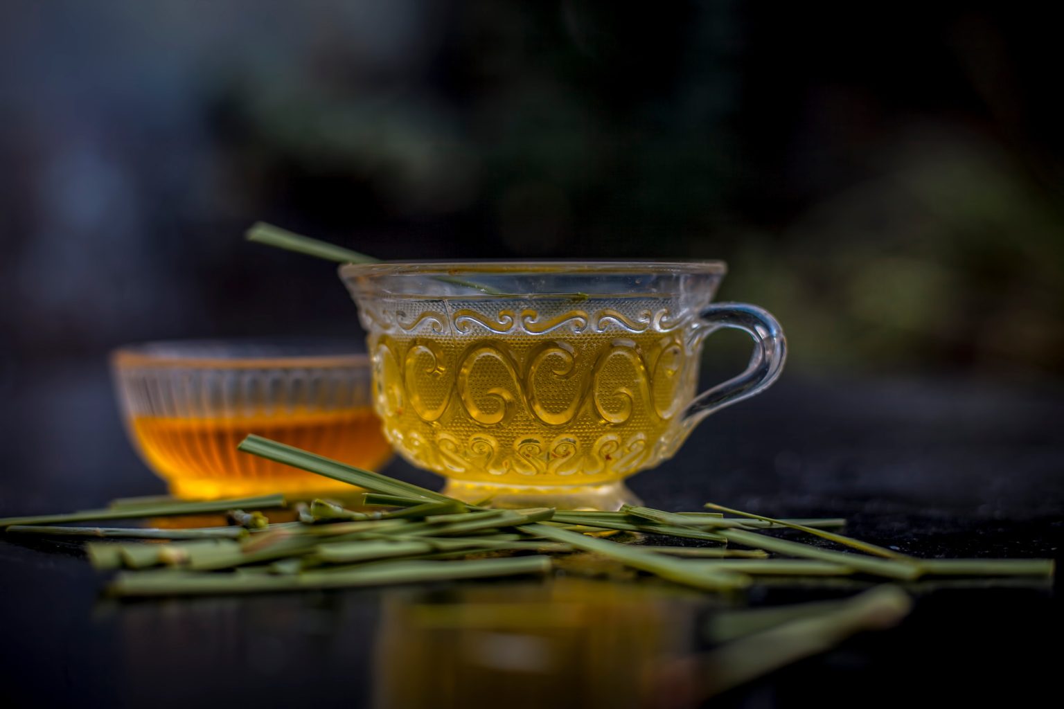 Το βότανο-προστάτης των διδύμων που βοηθάει με τη χώνευση, ρίχνει την πίεση και ανακουφίζει από τους πόνους περιόδου