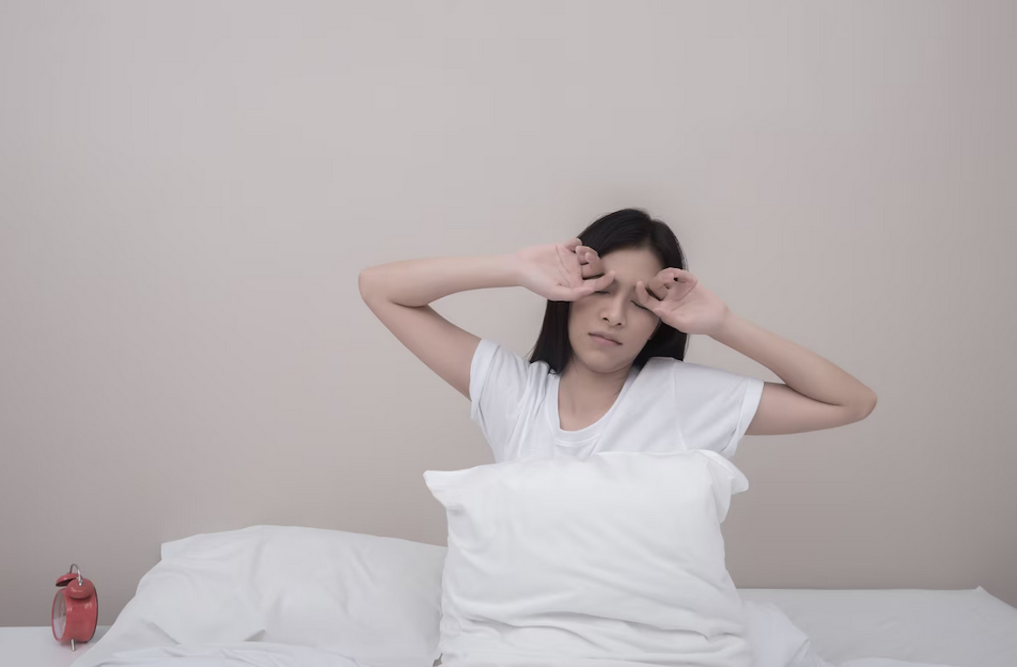 Ύπνος: Το Νο1 πράγμα που πρέπει να κάνετε μέχρι τις 10 το βράδυ για να κοιμηθείτε καλά, σύμφωνα με ειδικό