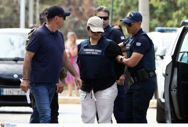 Παλαιο Φάληρο- κοριτσάκι