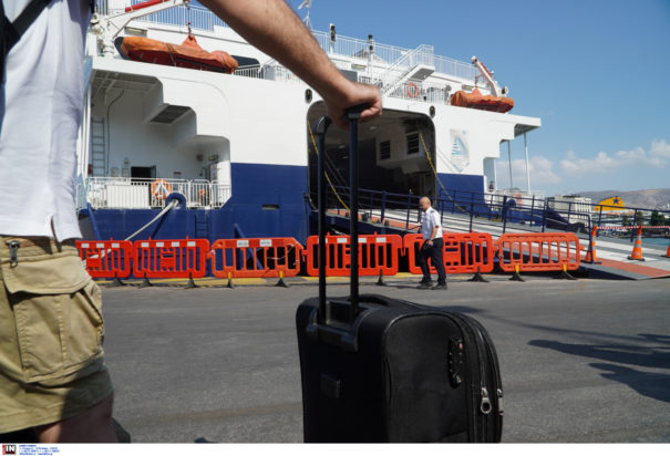 απαγορευτικό απόπλου, Πειραιάς, λιμάνι, άνεμοι