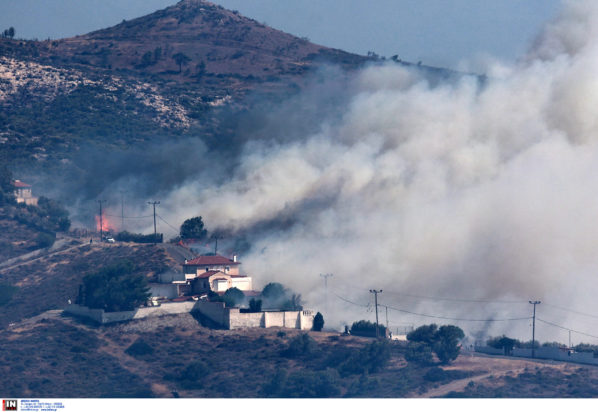 φωτιά στην Κερατέα