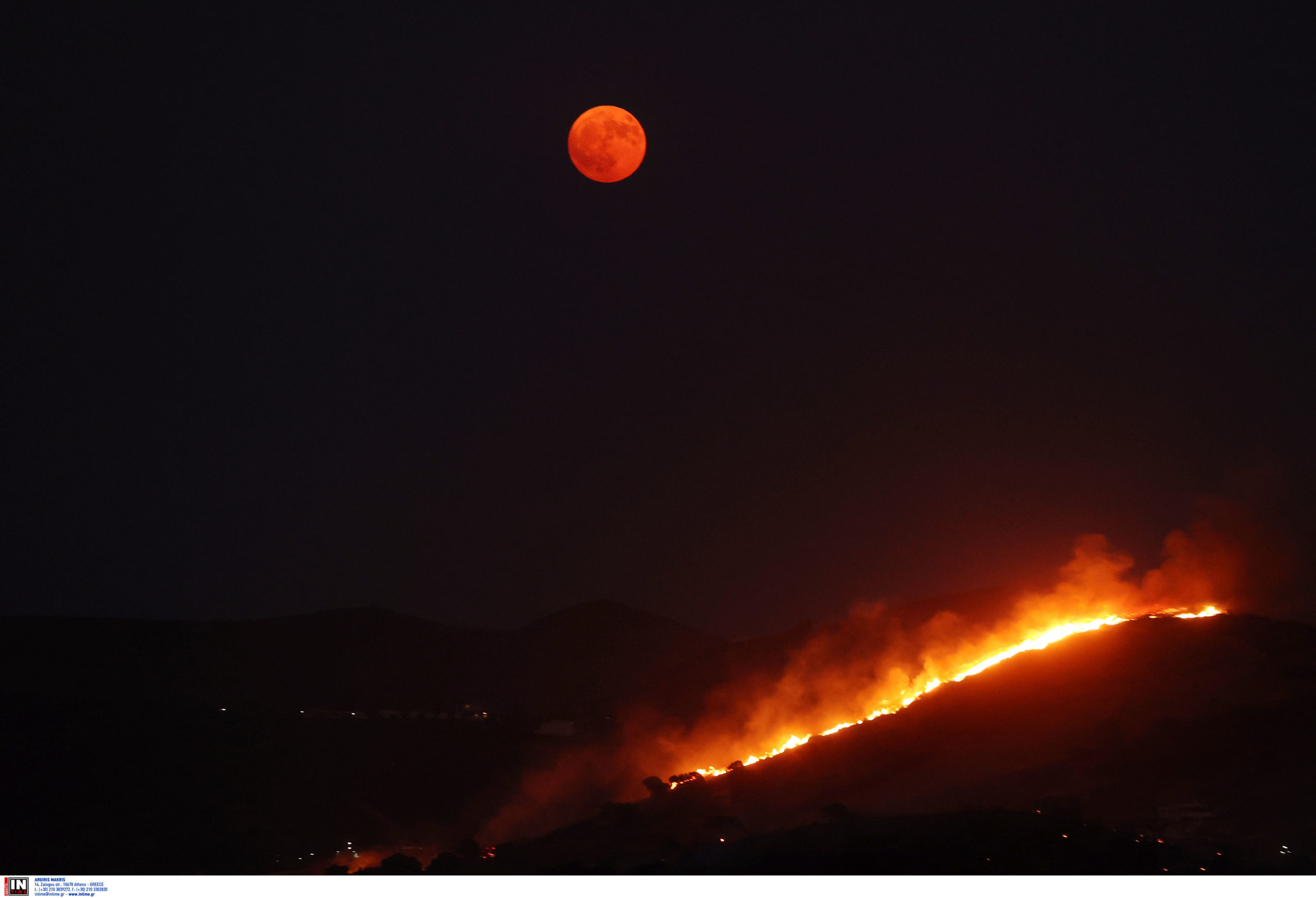 ΦΩΤΙΑ ΠΑΝΣΕΛΛΗΝΟΣ