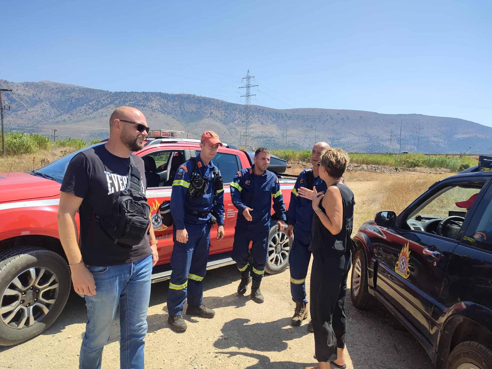 Γεροβασίλη για φωτιές σε Άρτα και Πρέβεζα