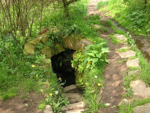 Μυστήριο με εγκαταλελειμμένο χωριό που ρημάζει εδώ και 1.000 χρόνια – Η είσοδος γίνεται μόνο μέσα από ένα τούνελ που είναι κρυμμένο σε σπηλιά