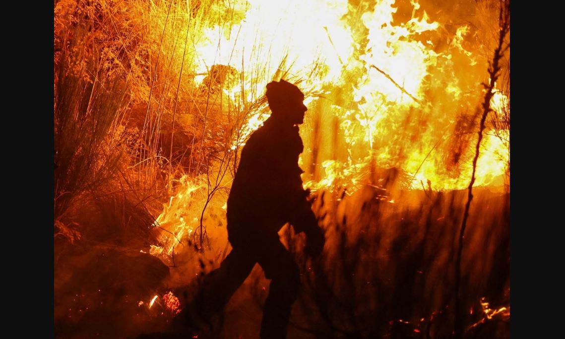 ΠΟΡΤΟΓΑΛΙΑ ΦΩΤΙΑ