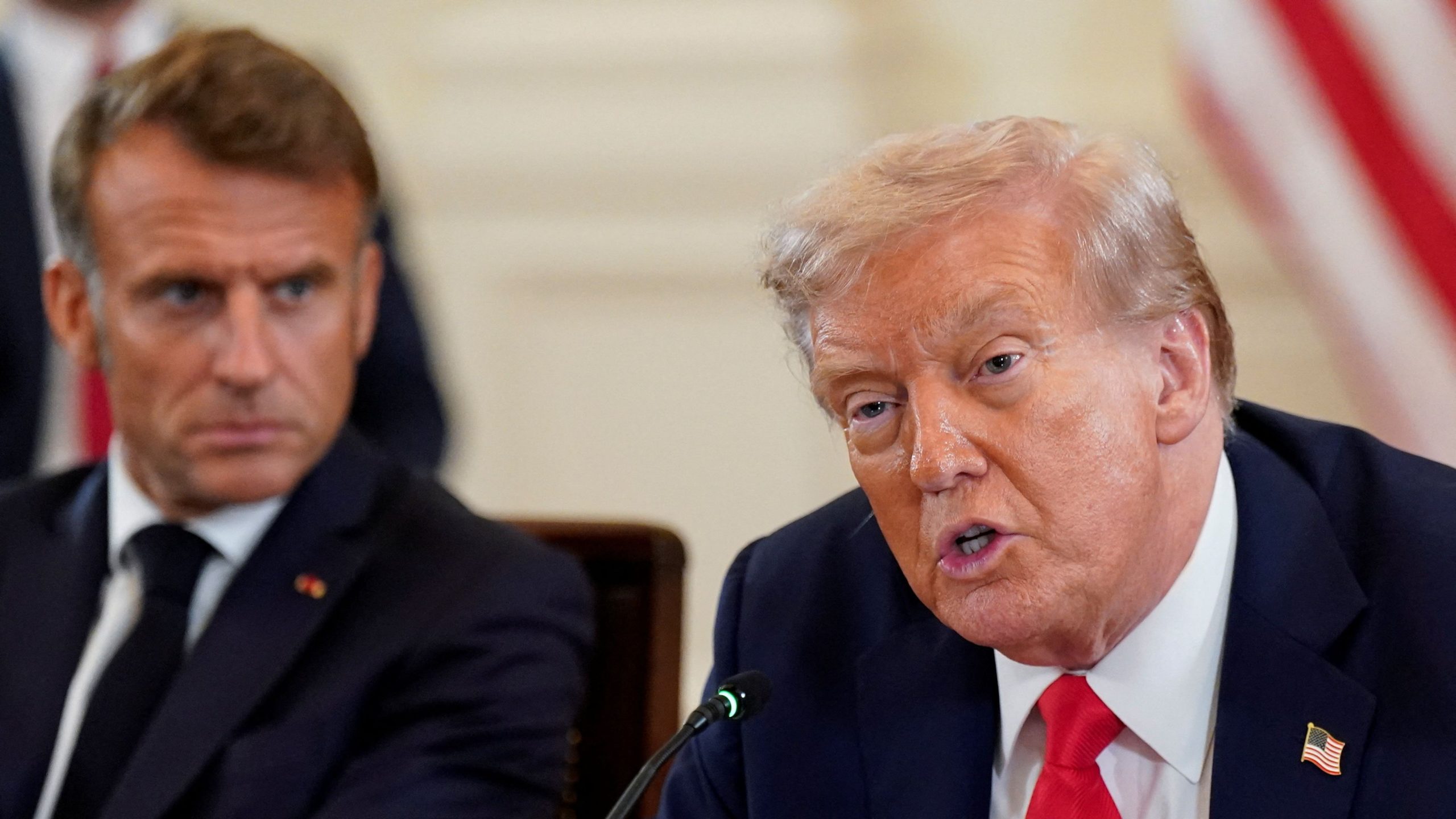 BBC: Ο Ντόναλντ Τραμπ είπε στον Εμανουέλ Μακρόν ότι ο «Πούτιν θέλει να κάνει συμφωνία για εμένα»