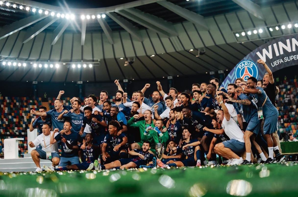 ΠΑΡΙ ΣΟΥΠΕΡ ΚΑΠ