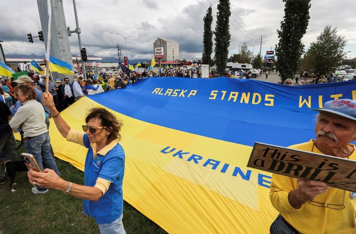 Αλάσκα διαδηλώσεις Ουκρανία