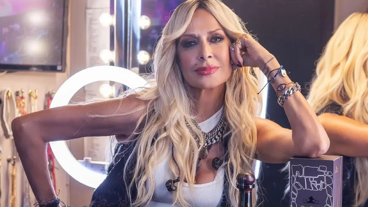 Η Άννα Βίσση έρχεται στο Mega την ημέρα των γενεθλίων της