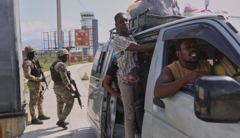 Αϊτή: 9 άτομα, ανάμεσά τους ένα τρίχρονο παιδί με αναπηρία απήχθησαν από εγκληματικές συμμορίες