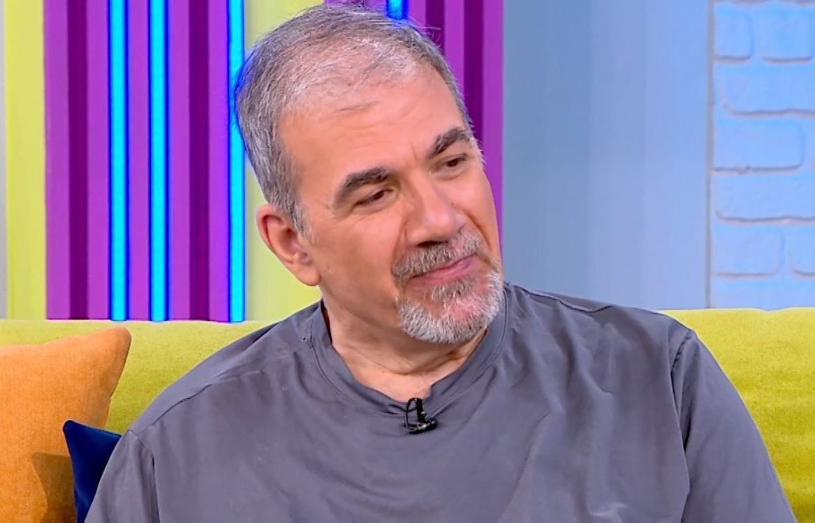 Δημήτρης Σταρόβας