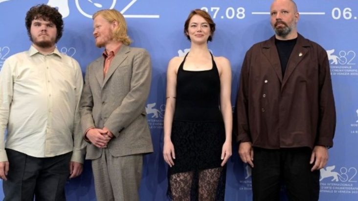 Γιώργος Λάνθιμος Έμα Στόουν Τζέσι Πλέμονς