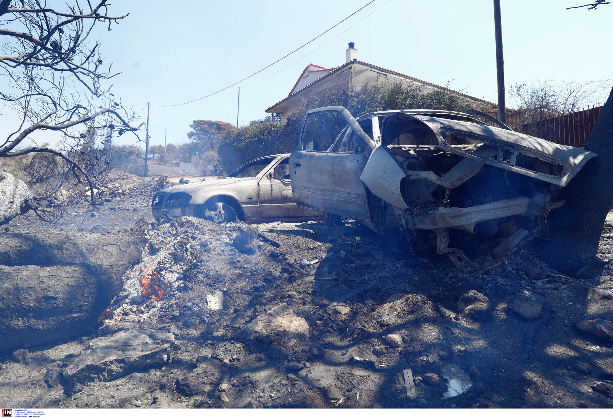 Φωτιά στην Κερατέα