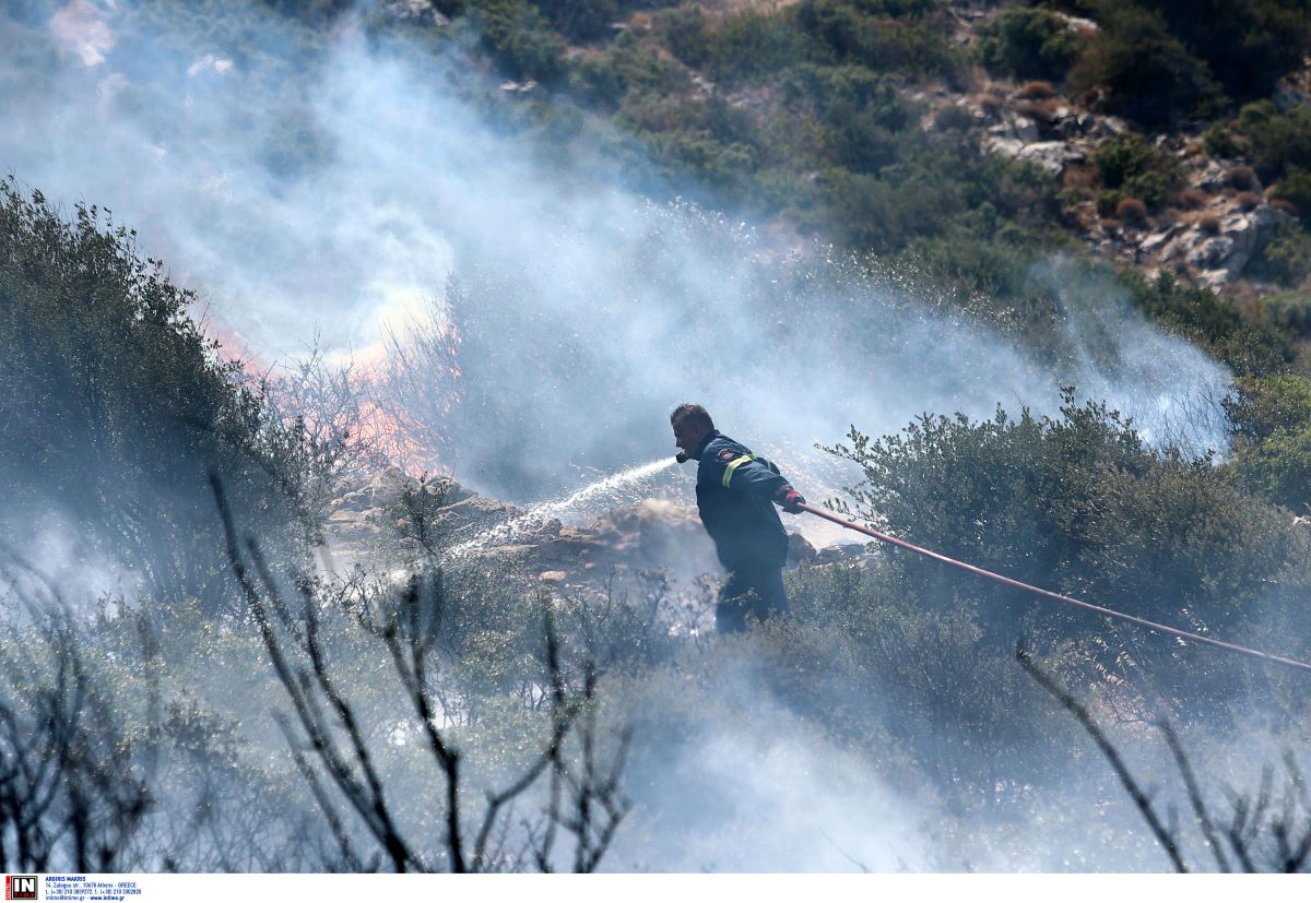 φωτιά Κερατέα