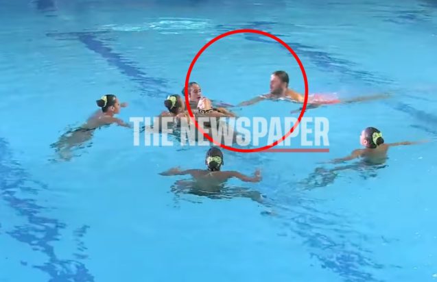 αθλήτρια συγχρονισμένης κολύμβησης