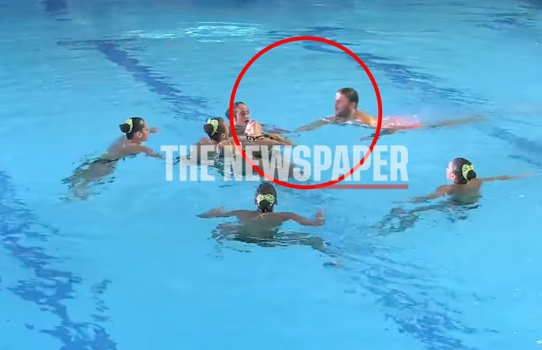 αθλήτρια συγχρονισμένης κολύμβησης