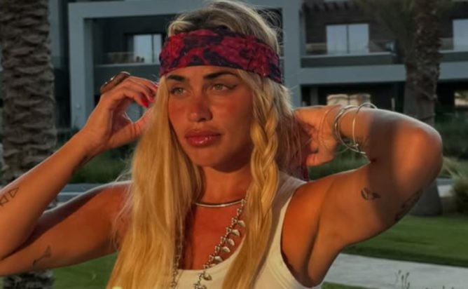 Κόνι Μεταξά