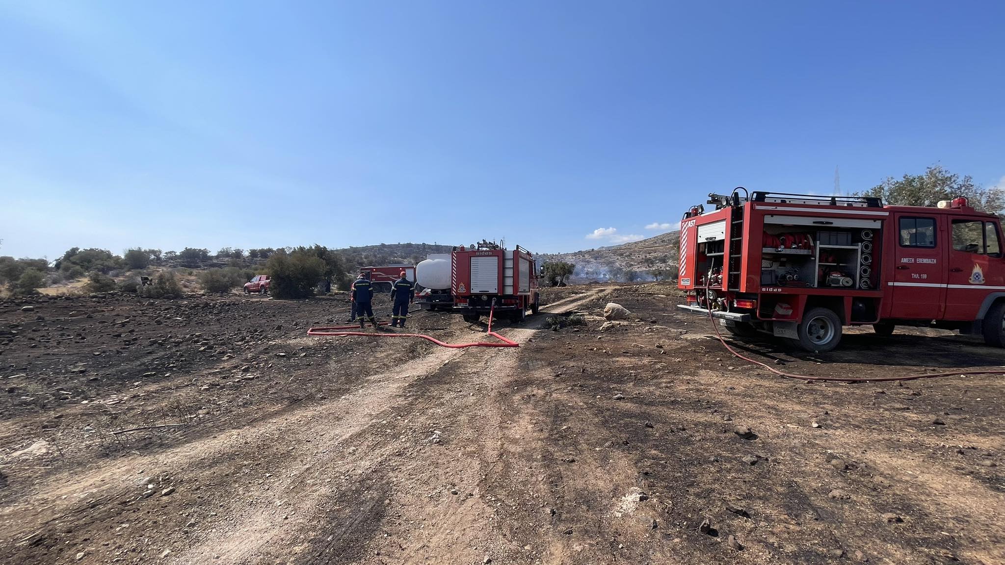 φωτιά στα Μέγαρα