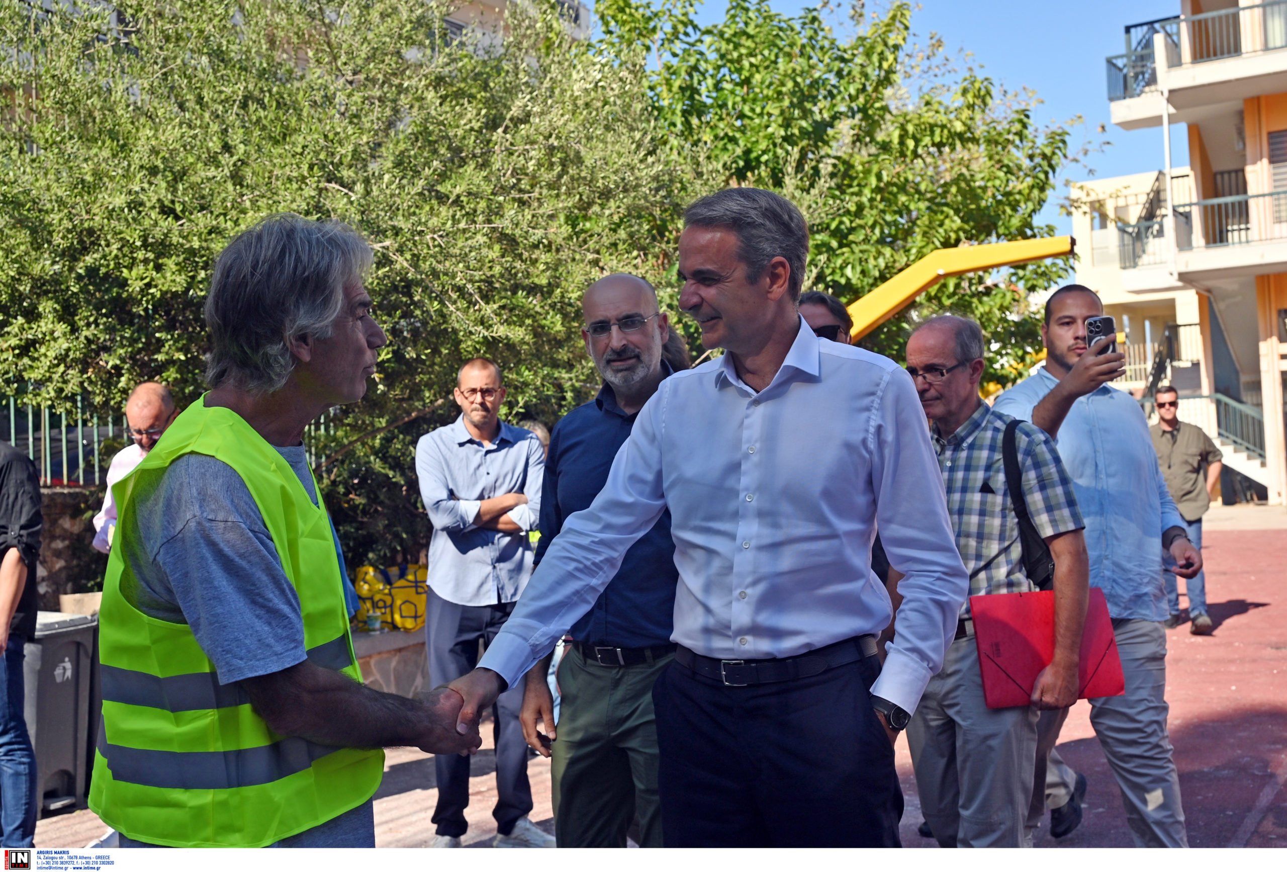 ΕΠΙΣΚΕΨΗ ΤΟΥ ΠΡΩΘΥΠΟΥΡΓΟΥ ΚΥΡΙΑΚΟΥ ΜΗΤΣΟΤΑΚΗ ΣΤΟ 3ο ΓΥΜΝΑΣΙΟ ΖΩΓΡΑΦΟΥ