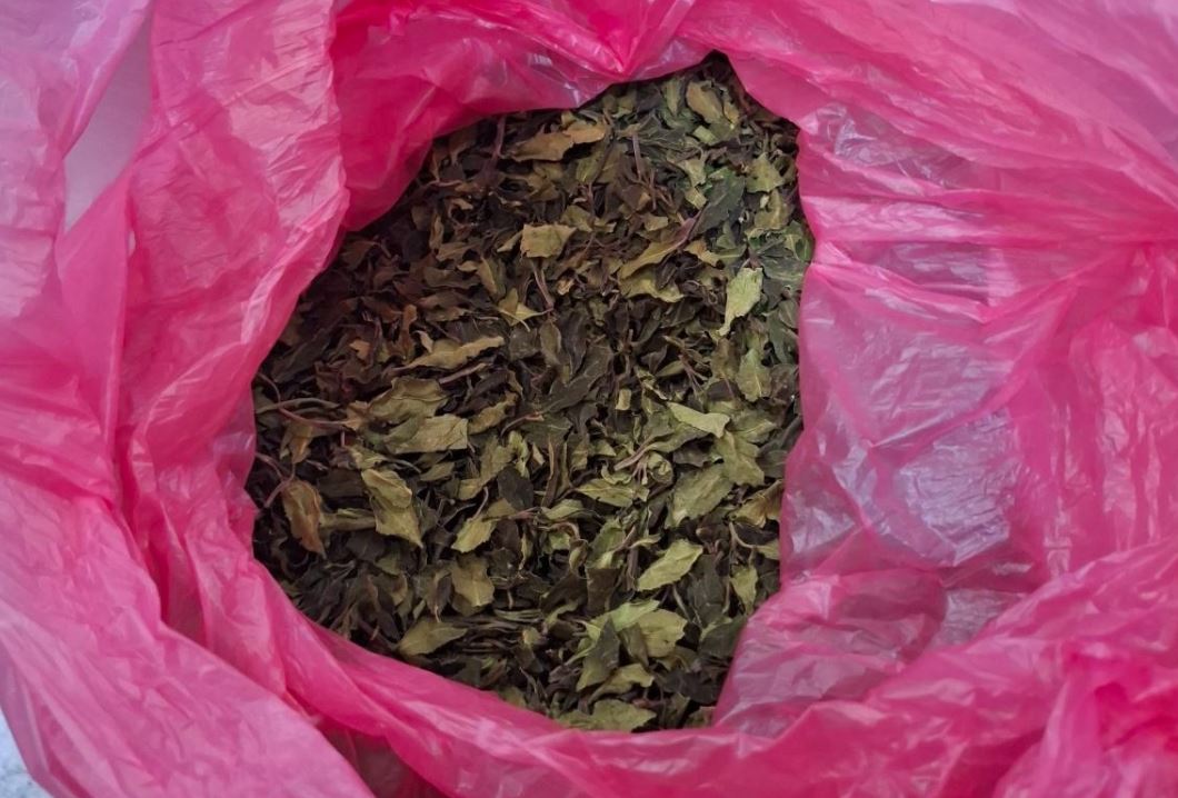 «Ελευθέριος Βενιζέλος»: Κατασχέθηκε μισός τόνος φυσικής κόκας αξίας 1.500.000 ευρώ – Την είχαν κρύψει σε εμπορεύματα δηλωμένα ως κουρτίνες