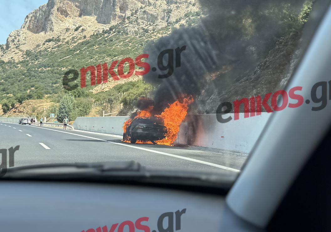 Παρανάλωμα του πυρός αυτοκίνητο στην Κορινθία – ΦΩΤΟ αναγνώστη 