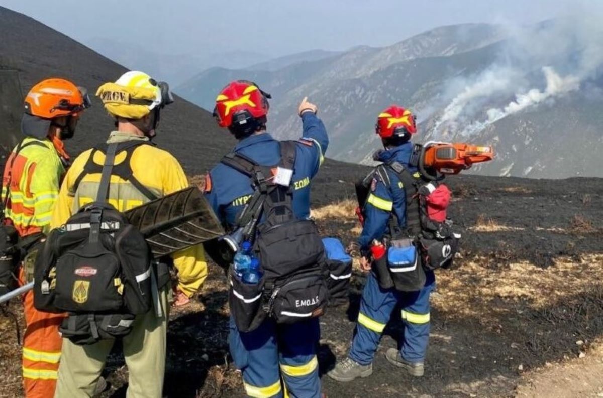 Έλληνες δασοκομάντος επιχειρούν στο πύρινο μέτωπο της Ισπανίας – Δείτε φωτογραφίες και βίντεο