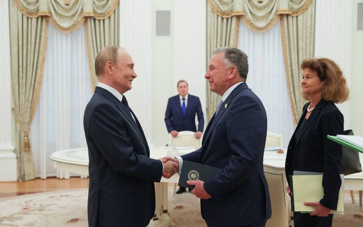 Βλαντίμιρ Πούτιν Στιβ Γουίτκοφ