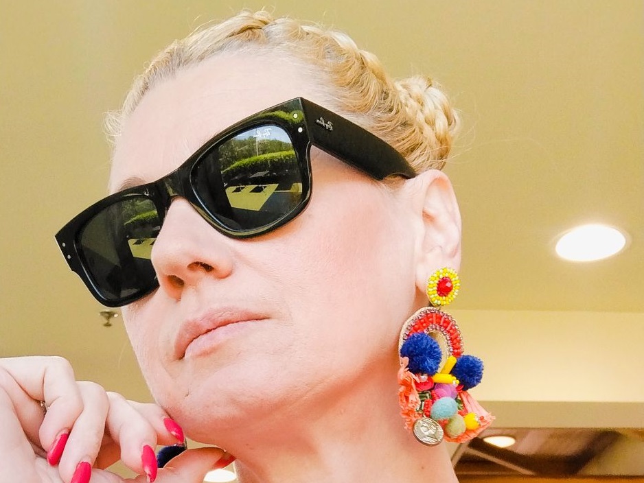 Ραχήλ Μακρή: «Nα ψάχνεις μια κοπέλα να σου φτιάξει τα νύχια και να είναι όλες κλεισμένες για εβδομάδες»