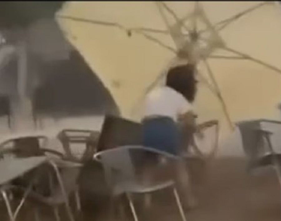 ανεμοστρόβιλος Ισπανία