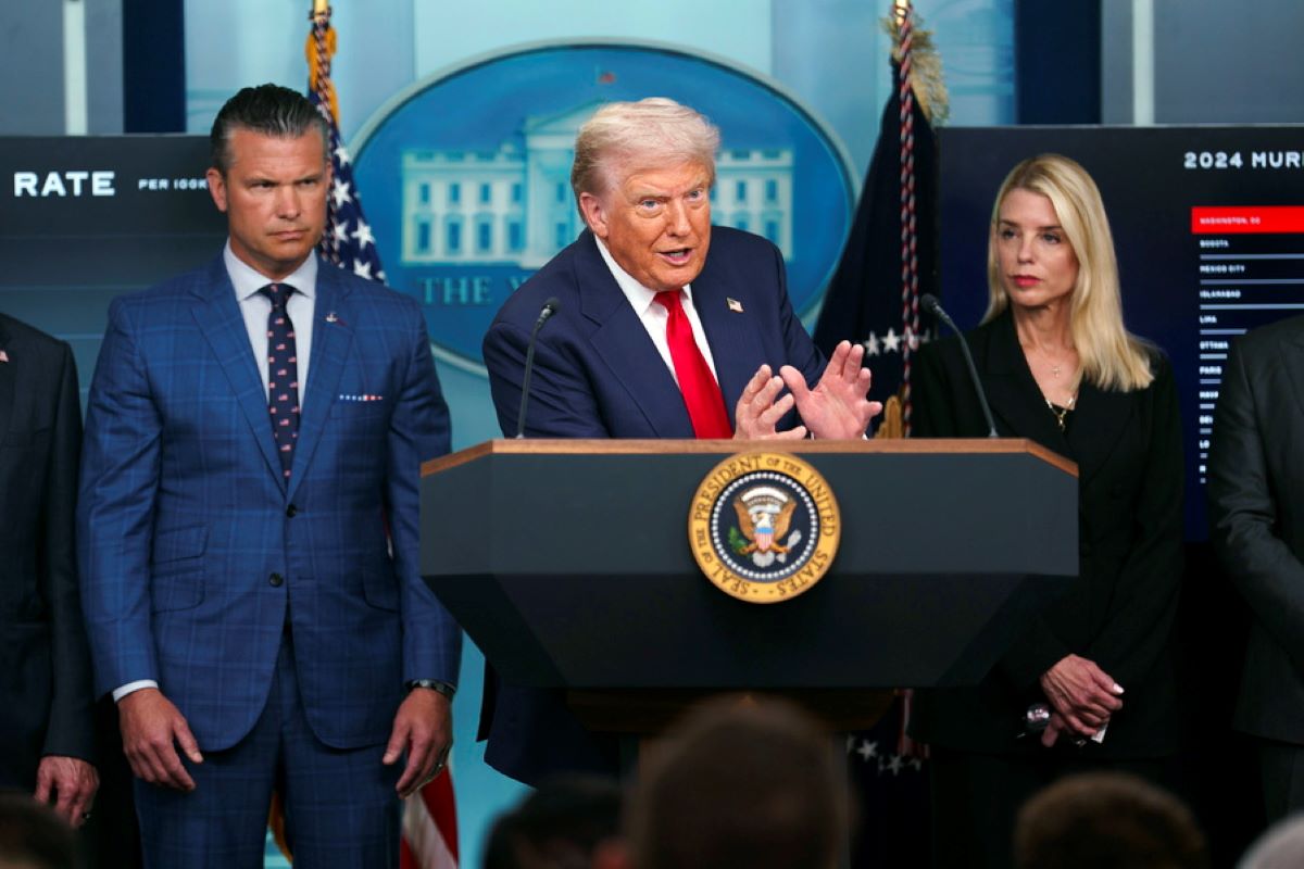 Ντόναλντ Τραμπ Πιτ Χέγκσεθ