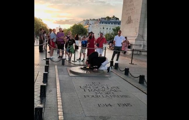 ΠΑΡΙΣΙ ΤΣΙΓΑΡΟ