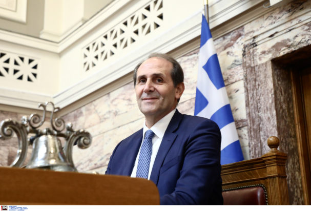 Απόστολος Βεσυρόπουλος