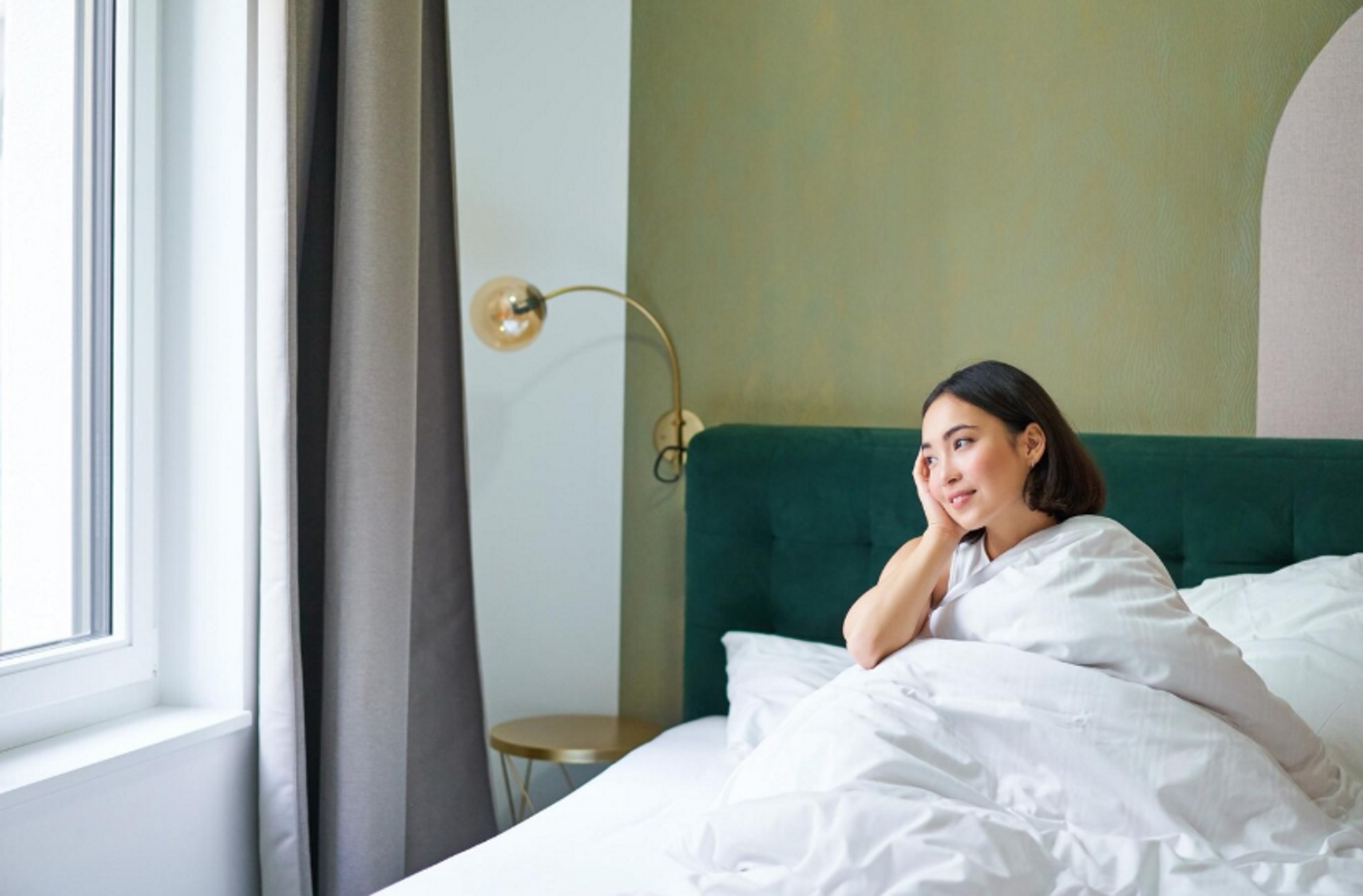 Ύπνος: Η απλή ρουτίνα κατά το πρωινό ξύπνημα που μπορεί να αλλάξει την διάθεσή σας, σύμφωνα με ειδικό