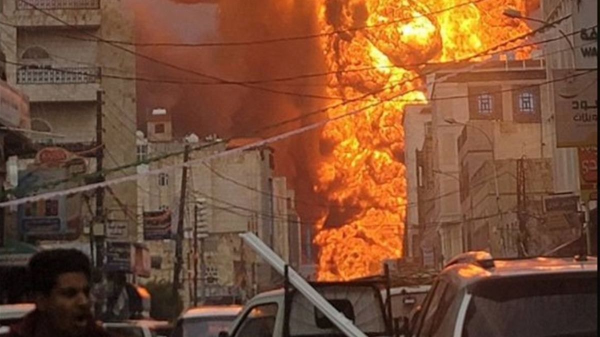 Υεμένη: Τουλάχιστον 6 νεκροί, σχεδόν 90 τραυματίες στους βομβαρδισμούς του Ισραήλ