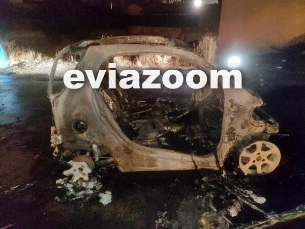 Εύβοια: Μυστήριο με τα αυτοκίνητα που κάηκαν ολοσχερώς ύστερα από εκρήξεις – Δείτε φωτογραφίες