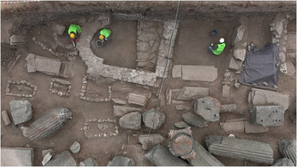 Ανασκαφές στους Αιζανούς αποκάλυψαν νέα ευρήματα από τον Ναό του Διός. Φωτογραφία: ΑΑ