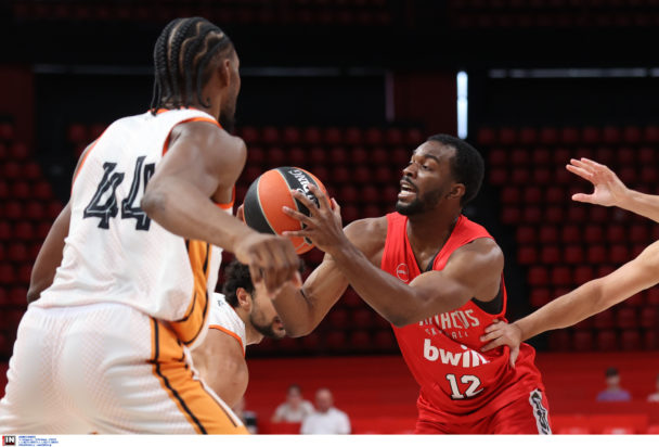 Ολυμπιακός , Έβανς