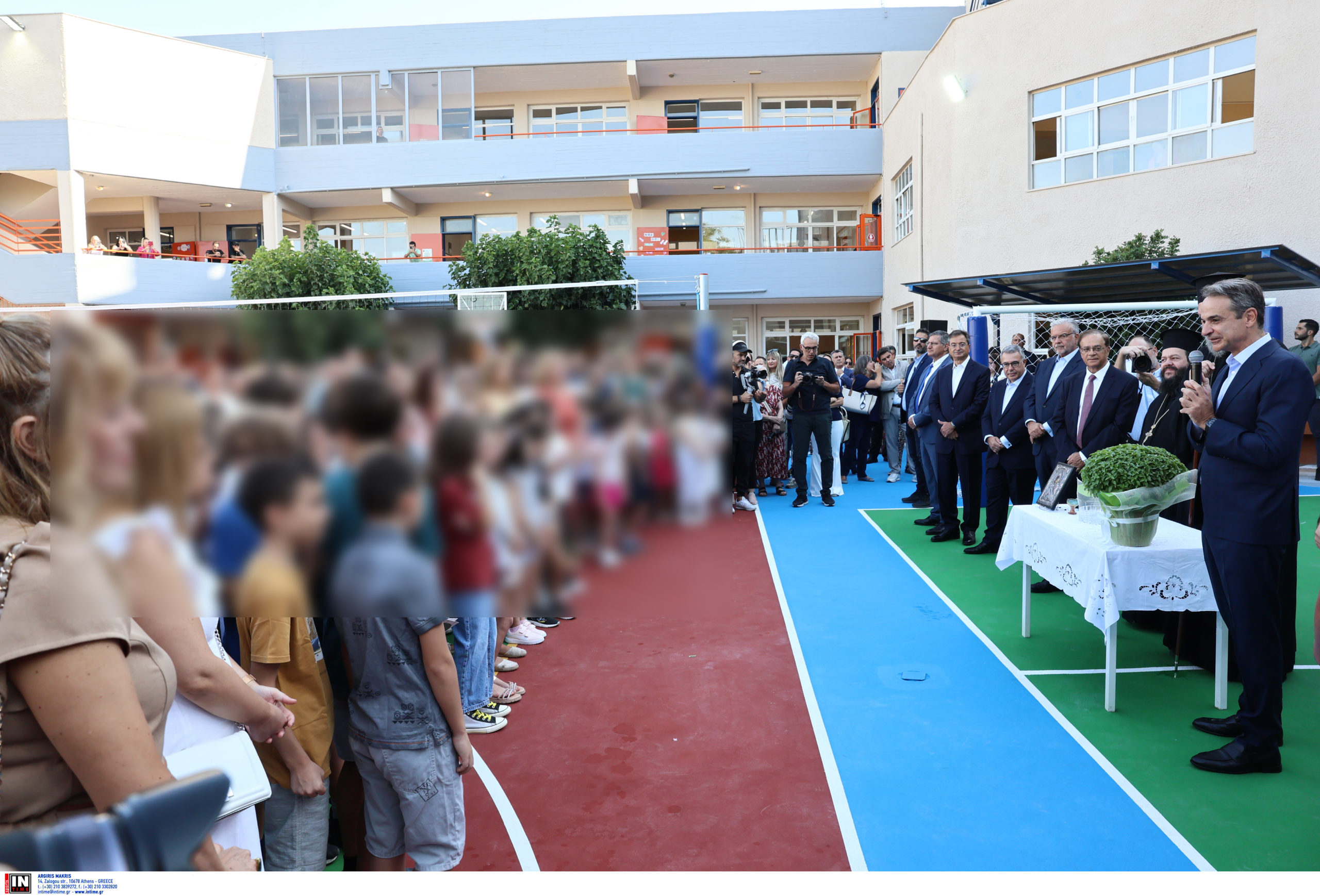 Στον αγιασμό του 8ου Δημοτικού Νέας Φιλαδέλφειας για την έναρξη της νέας σχολικής χρονιάς ο Κυρ. Μητσοτάκης 