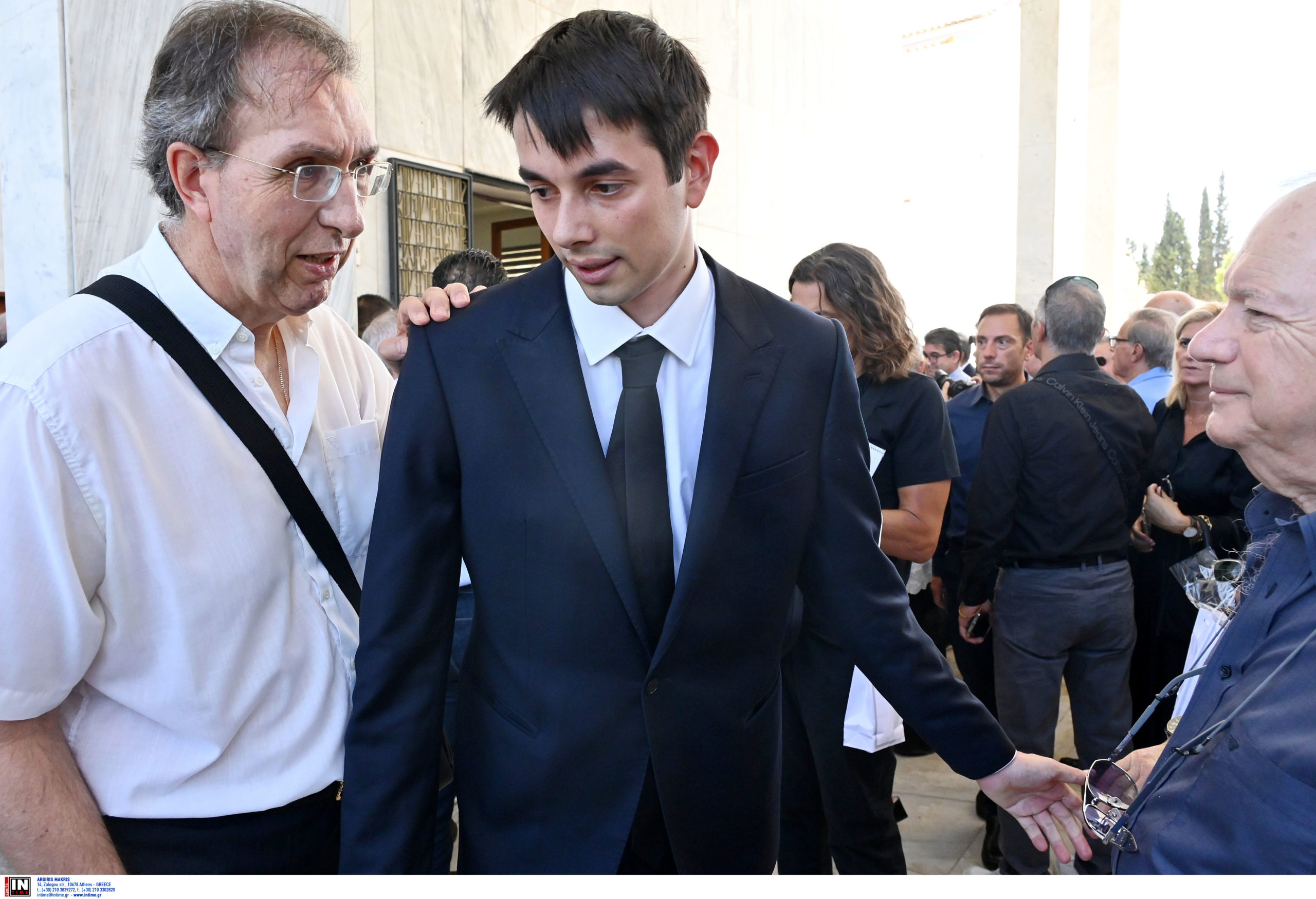 μνημόσυνο, Σαμαρά