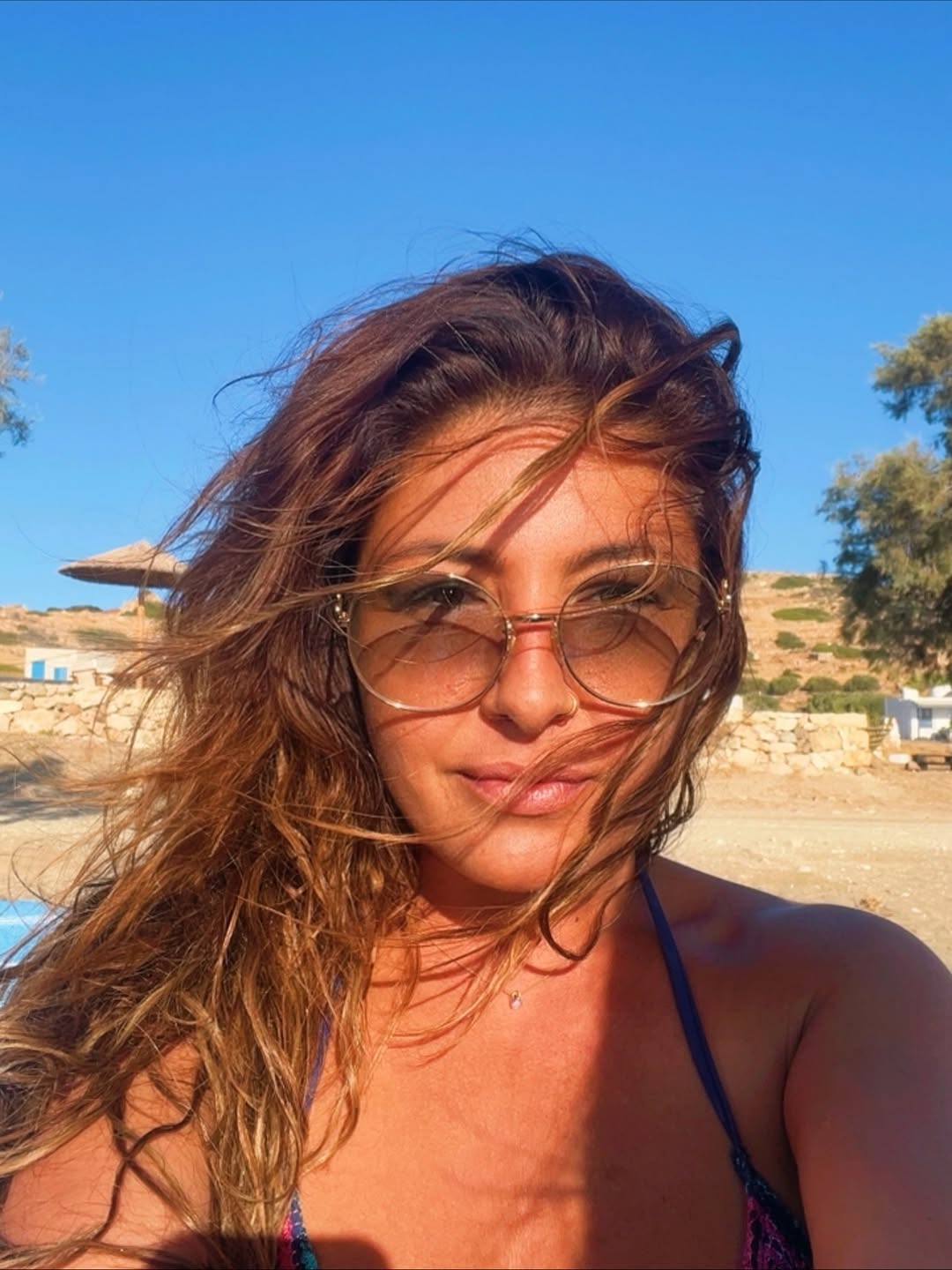 ΕΛΕΝΑ ΠΑΠΑΡΙΖΟΥ