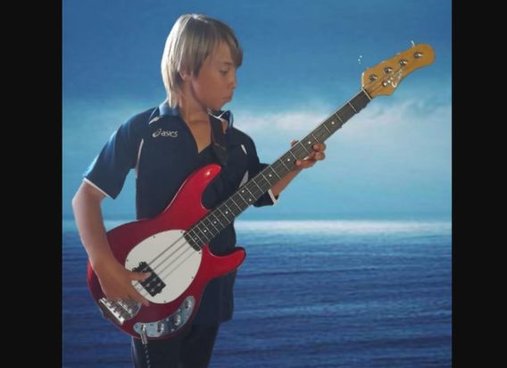 ΙΤΑΛΙΑ ΕΦΗΒΟΣ ΑΥΤΟΚΤΟΝΙΑ