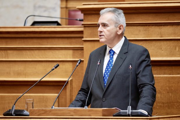 Μάξιμος Χαρακόπουλος