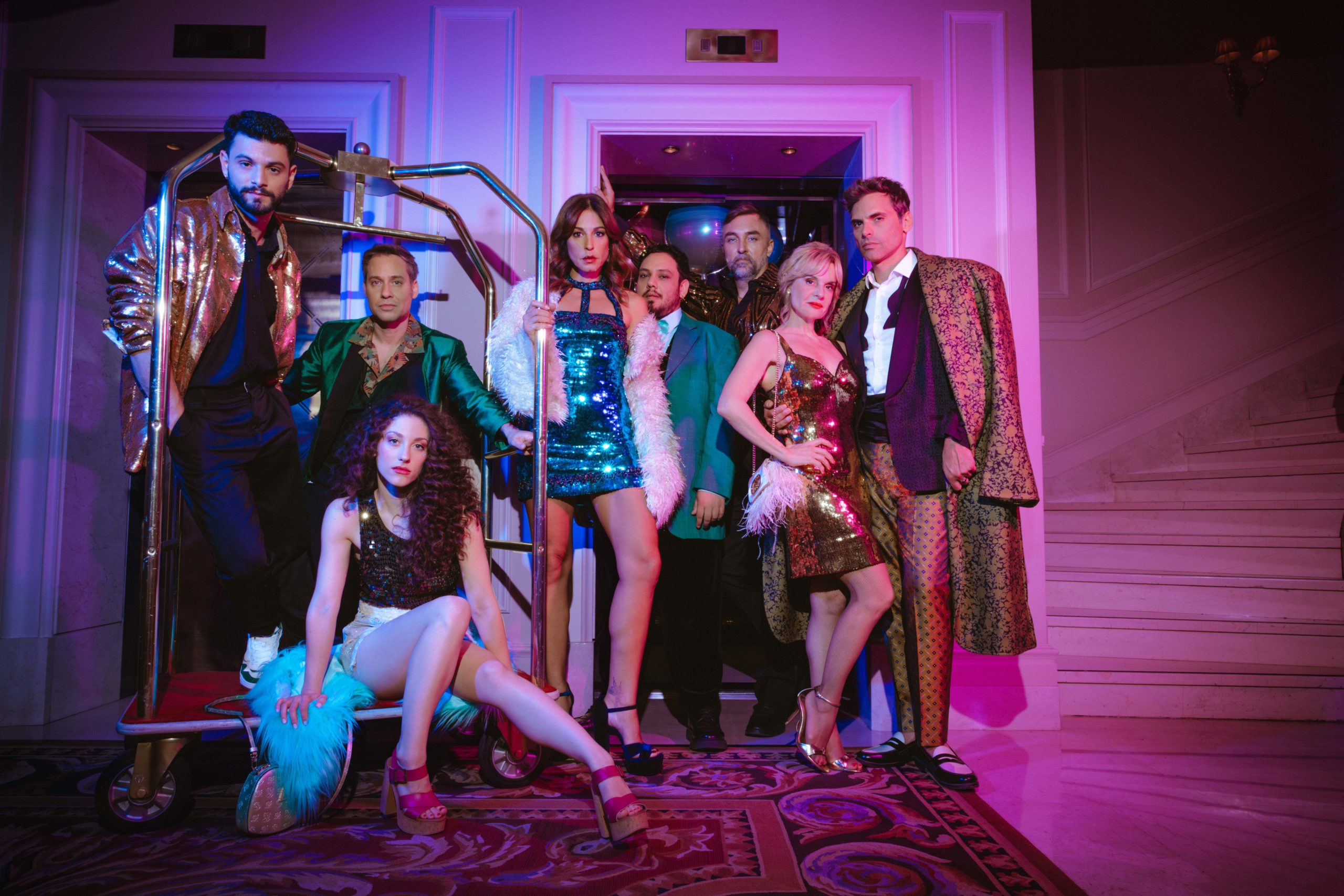 Η Σμαράγδα Καρύδη σκηνοθετεί τους ερωτευμένους ενοίκους του «Hotel Amour» στο θέατρο Ακροπόλ