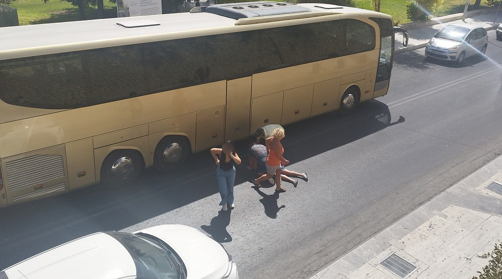 Ηράκλειο: Τροχαίο με παράσυρση γυναίκας στο κέντρο της πόλης