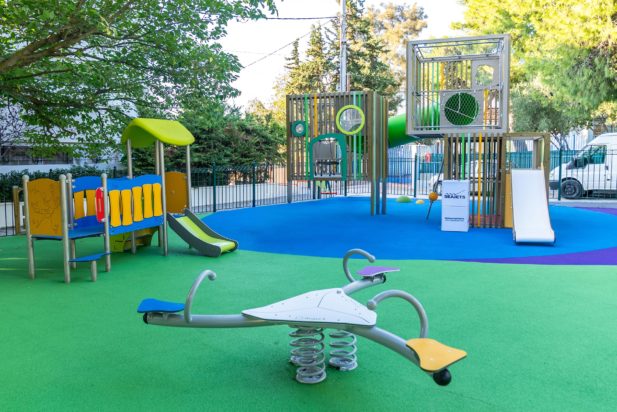 Η SEAJETS εγκαινιάζει την παιδική χαρά στο Πάρκο Νεολαίας του Δήμου Κηφισιάς στη Νέα Ερυθραία