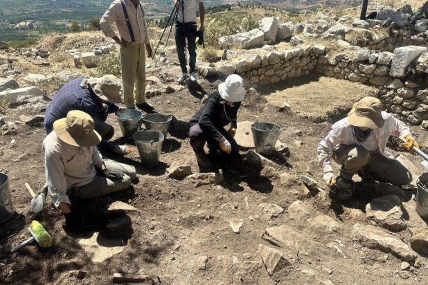 Δομές που χρησίμευαν ως κελάρια και μαγειρεία ταυτοποιήθηκαν στη διάρκεια ανασκαφών στην Τιμβριάδα, την αρχαία πόλη της Σπάρτης της Μικράς Ασίας.
