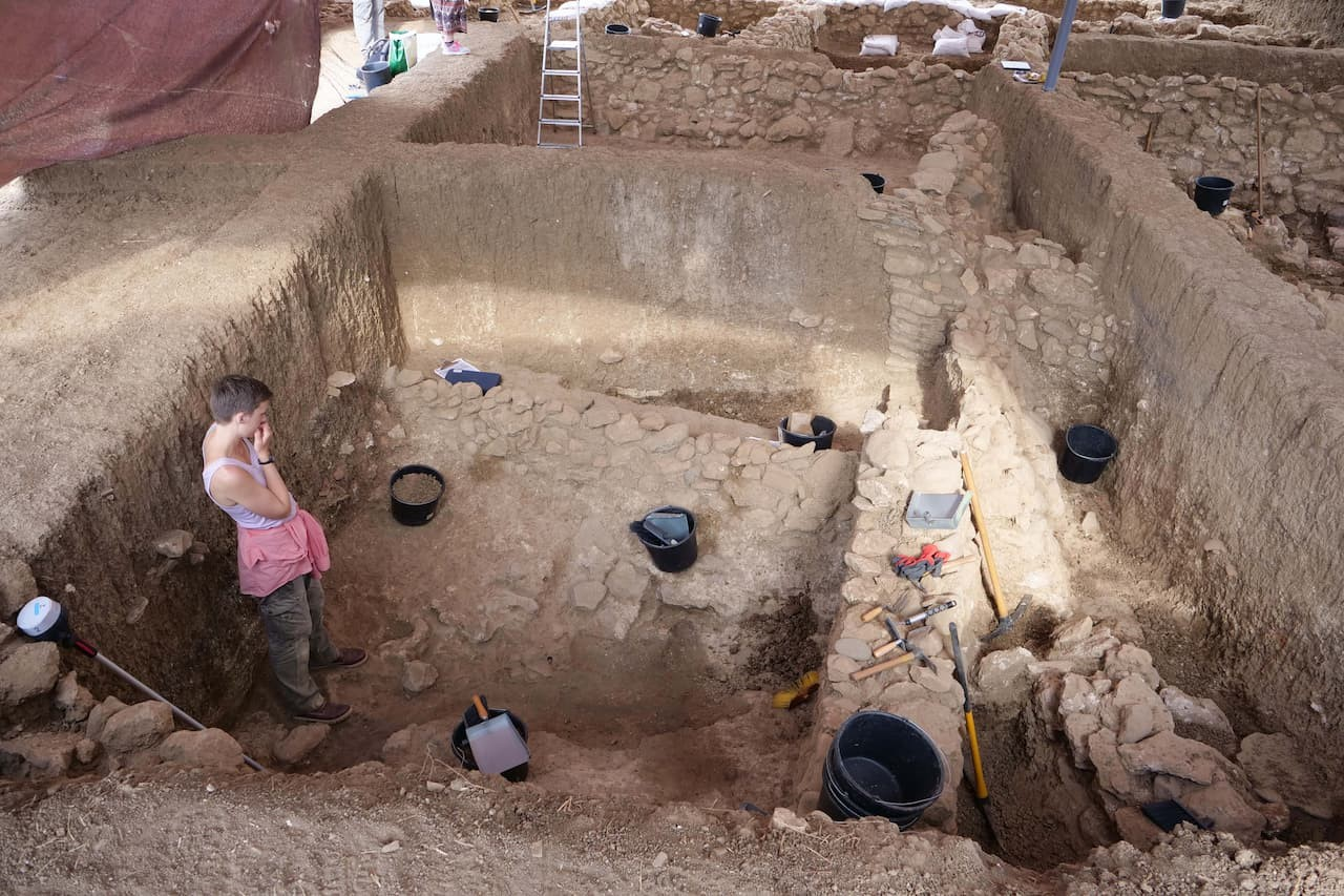 Καρχηδονιακοί αμφορείς που ανακαλύφθηκαν στην Μάλαγα της Ισπανίας. Φωτογραφία: Universidad de Málaga